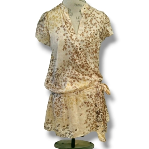 BCBGMaxAzria Cream And Brown 100% Silk Wrap Mini Dress - Size Medium - Picture 1 of 7